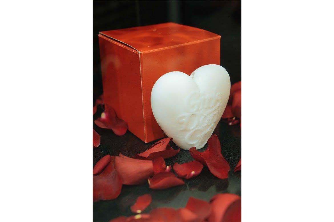 Mr. Quentin Berryhill, Colle and Kreamy Wax Aeromarine Products Inc.